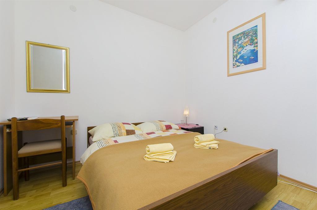 Rooms Marijana Caporice Exterior foto